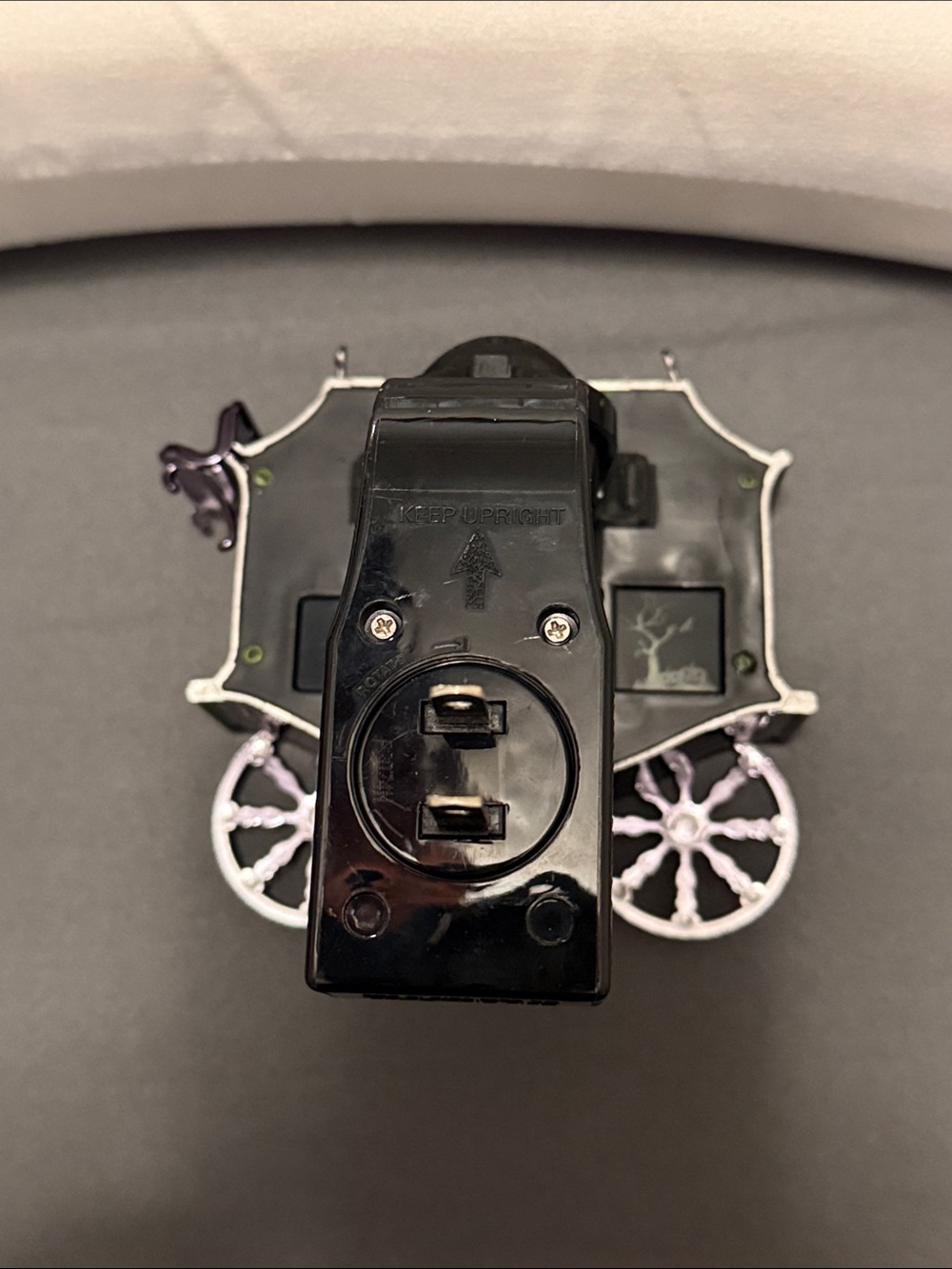 Bath & Body Works Halloween Haunted Carriage Projector Wallflower. Green/Orange - Picture 6 of 8